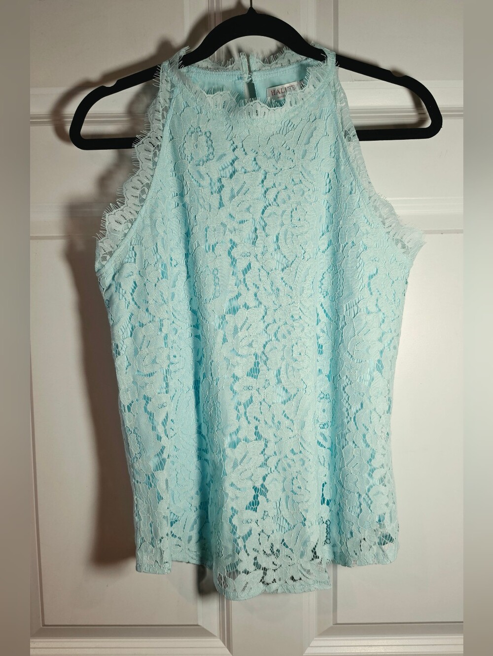 NWT Halife Light Blue Lace Lined Halter Top Sleeveless M